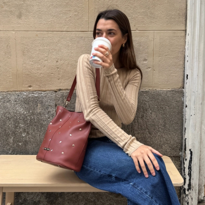 Bombonera Tachas Teja