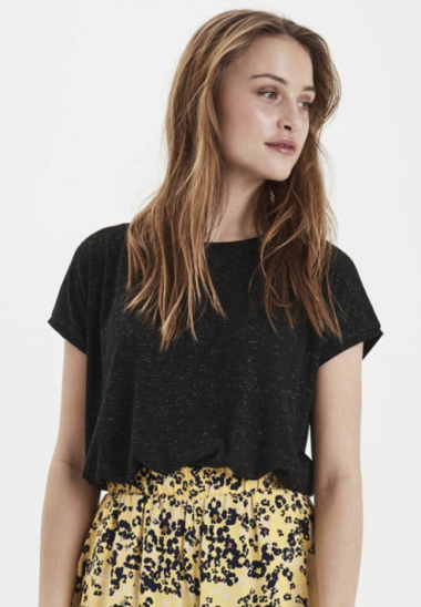 Camiseta Rebel Negra