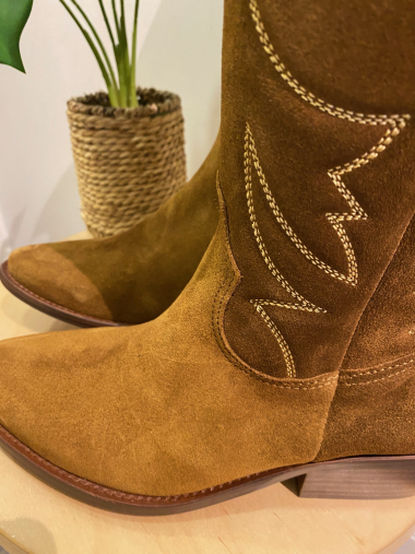 Bota Vitelo Tabac
